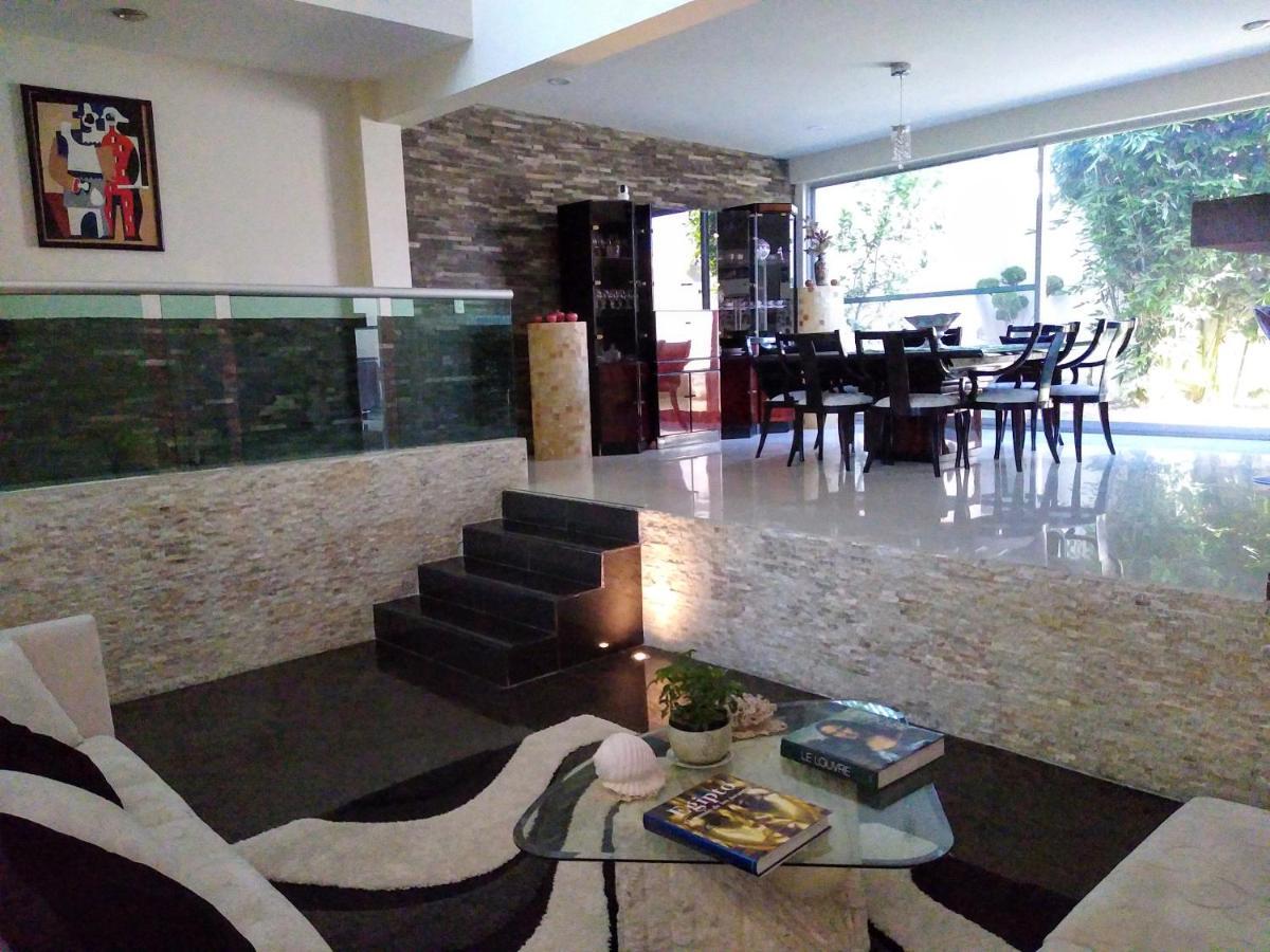 Habitacion Matrimonial Con Cama Y Sofa Para Cuatro Personas Tlaxcalancingo Extérieur photo